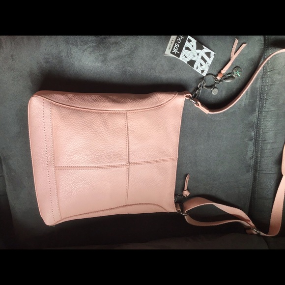 SOLD🚫THE SAK LUCIA PETAL PINK CROSSBODY BAG. - Picture 12 of 16